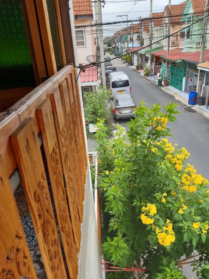 A & P House Apartment Bangkok Exterior photo