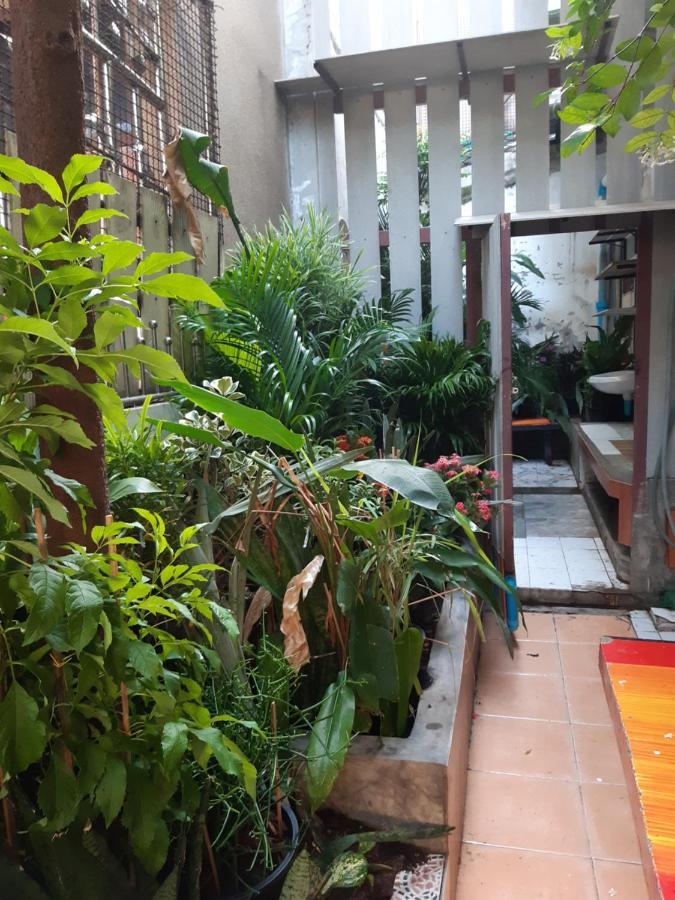 A & P House Apartment Bangkok Exterior photo